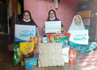 Tak Bekerja Karena Sakit, Ibu dan Anak Hanya Makan dengan Kecap