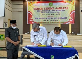 Sertijab Bupati Kepulauan Meranti, Ini Pesan Irwan Nasir