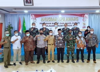 Wabup H. Asmar Hadiri Acara Anugrah KPU Award 2020