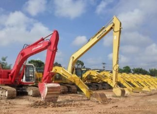 Pemprov Riau Siapkan 12 Ekskavator Cegah Karhutla