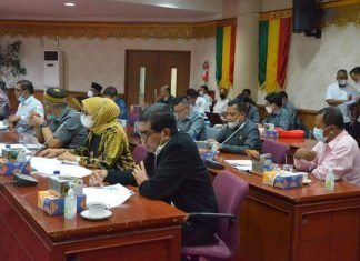 Banggar DPRD Riau Rapat Finalisasi Ranperda Bersama TAPD