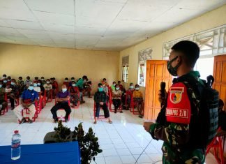 Libatkan Kepala Distrik, Satgas Yonif 512 Sosialisasikan Protokol Kesehatan