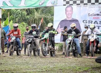Bupati Buka Lomba Motor Cross Meriahkan HUT Meranti ke-13