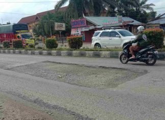 Proyek Tambal Sulam Jalan Provinsi Riau di Rohul Menelan Korban, Sempat Tak Sadarkan Diri