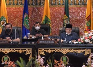 DPRD Riau Paripurna Penyampaian Pengumuman Reses Persidangan I