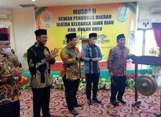 Bupati Sukiman Buka Musda IKJR ke II Rokan Hulu