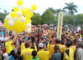 HUT ke-58, Golkar Rohul Bagikan Berbagai Doorprize