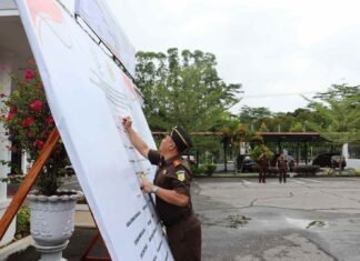 Kajari Rohul Teken Komitmen WBK