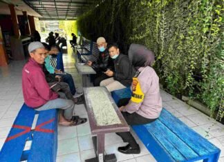 Polwan Polres Rohul, Jumat Curhat di Desa Koto Tinggi