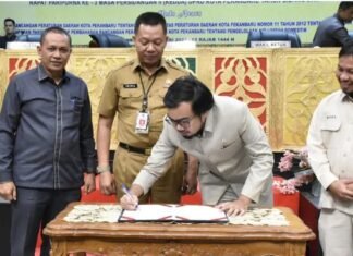 DPRD Pekanbaru Sahkan Ranperda Perubahan Tentang Pajak Air Bawah Tanah
