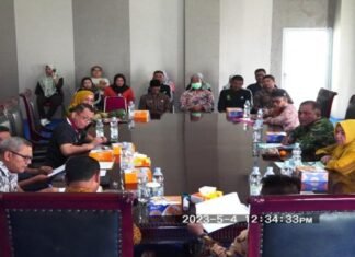 Bupati Rohil Pimpinan Rapat Persiapan Manasik Haji