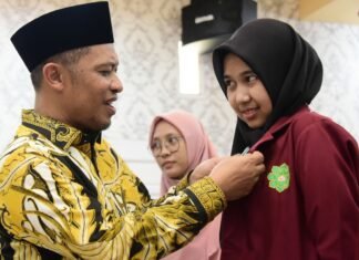 Wabup Bagus Santoso Gembleng Mahasiswa KKN Tafaquh Fiddin Dumai