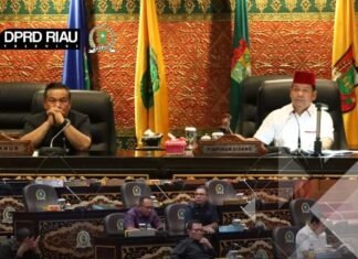 Syafarudin Poti Pimpin Paripurna Pandangan Fraksi Terhadap Ranperda APBD