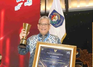 Bank bjb Raih Penghargaan BPD Peringkat I di Ajang BUMD Award 2023