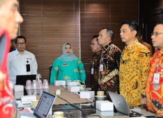 Bupati Kasmarni Paparkan Tindak Lanjut Hasil Evaluasi SAKIP dengan Kemenpan RB