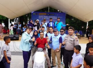 Bertabur Hadiah, Jalan Santai PWI Siak Diramaikan Ribuan Masyarakat