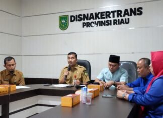 Upah Minimum Provinsi Riau Ditetapkan Rp3,5 juta