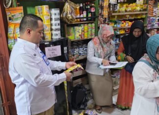 BPOM Pekanbaru Temukan 12 Item Produk Makanan Kadaluarsa di Kampar