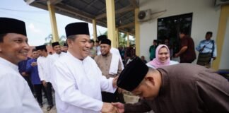 Warga Muara Basung Antusias Sambut Safari Ramadhan Plt Gubernur Riau