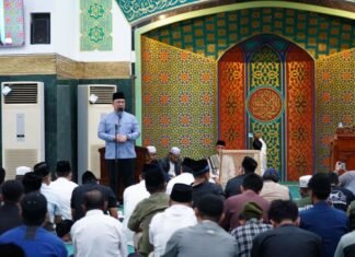Tarawih Perdana, Sekda Riau Tekankan Nilai Ibadah dan Kepedulian Sosial