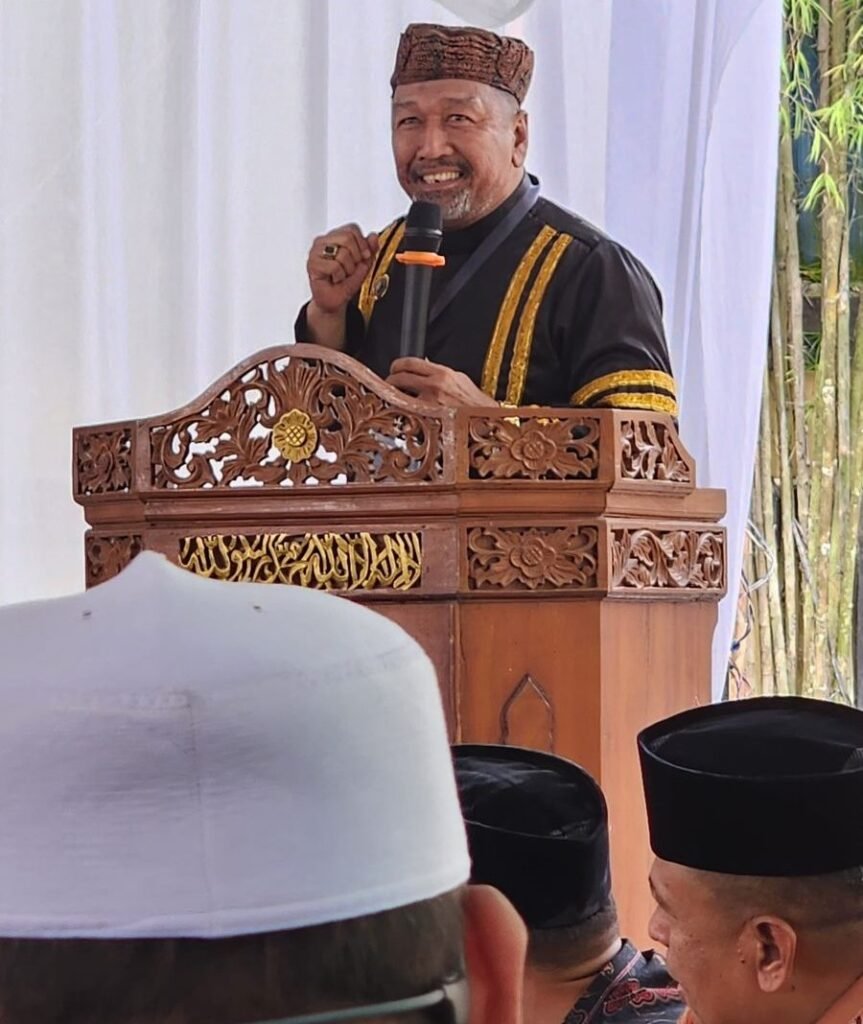 Ketua DPH LAKTA Dr. H. Ahmad Zikri, S.Ag, B.Ed, Dip. Al Datuk Malin Mudo