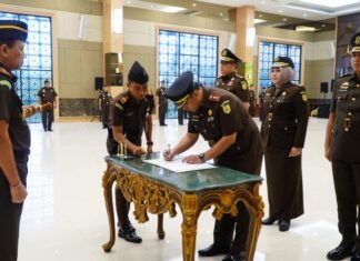 Kajati Riau Lantik Pejabat Struktural