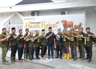 BRK Syariah Gelar Pemotongan 19 Hewan Kurban, Tebar Kepedulian dan Kebersamaan