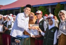 BRK Syariah Dorong Generasi Peduli Lingkungan, 50 Relawan Sekolah Dumai Kini Miliki Tabungan Bank Sampah