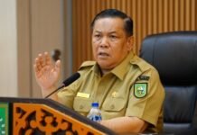 Pemprov Riau Gandeng Perusahaan Perbaiki Jalan Mahato–Simpang Manggala