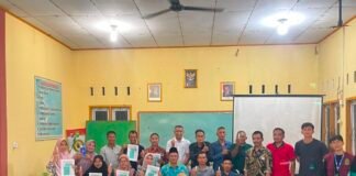 Mahasiswa KKN IAIN Bengkalis, Sulap Serai Jadi Spray Anti Nyamuk