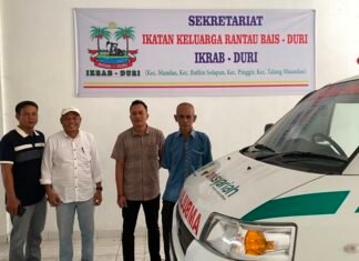 Ambulans untuk IKRAB Duri, Bukti Komitmen CSR BRK Syariah bagi Kesehatan dan Ekonomi Masyarakat