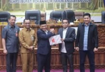 DPRD Rohil Paripurna Penyampaian LKPJ Bupati Rohil Tahun Anggaran 2025