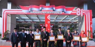 HUT ke-81 RI, BRK Syariah Apresiasi 83 Pegawai atas Pengabdian Puluhan Tahun
