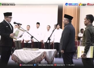 Bupati Anton Lantik Pejabat Eselon II, III, Kepala Sekolah, dan Kapus: Jangan Tunggu Perintah, Jadilah Pejabat Proaktif