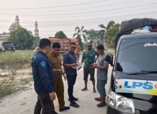 Modus Pakai Stiker LPS, 3 Angkutan Sampah Tanpa Izin Diamankan di Pekanbaru