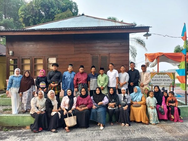 Zuriat Batin Senapelan